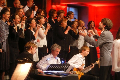 Osternachtskonzert, Christuskirche Kehl, 19.4.2014 (Foto: <a target="_blank" href="http://martinweinbrenner.de">MartinWeinbrenner.de</a>)
