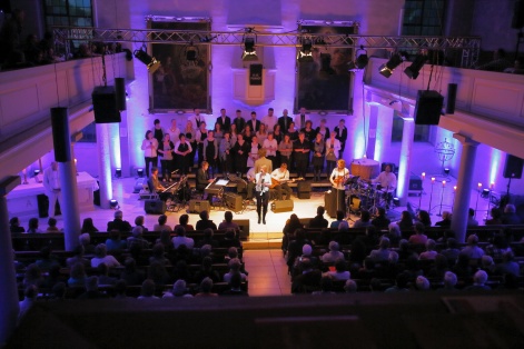 Osternachtskonzert, Christuskirche Kehl, 19.4.2014 (Foto: <a target="_blank" href="http://martinweinbrenner.de">MartinWeinbrenner.de</a>)
